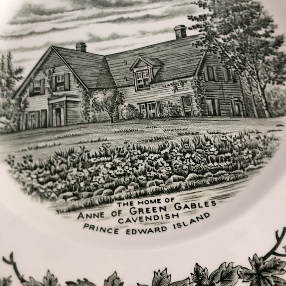 Vtg PEI Anne of Green Gables Souvenir Plate - Picture 4 of 8